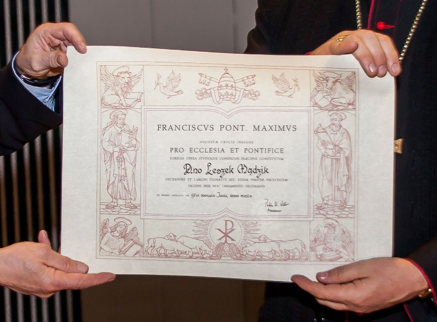 Medal Papieski Pro Ecclesia et Pontifice dla Prof. Leszka Mądzika