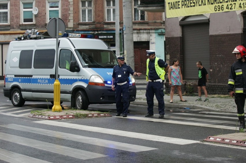 Wypadek na ulicy Czarnieckiego w Legnicy (ZDJĘCIA)