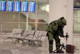 Ewakuacja lotniska na Okęciu. Służby sprawdziły pozostawiony podejrzany bagaż