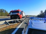 Śmiertelny wypadek na S8. Ciężarówka uderzyła w bariery ochronne