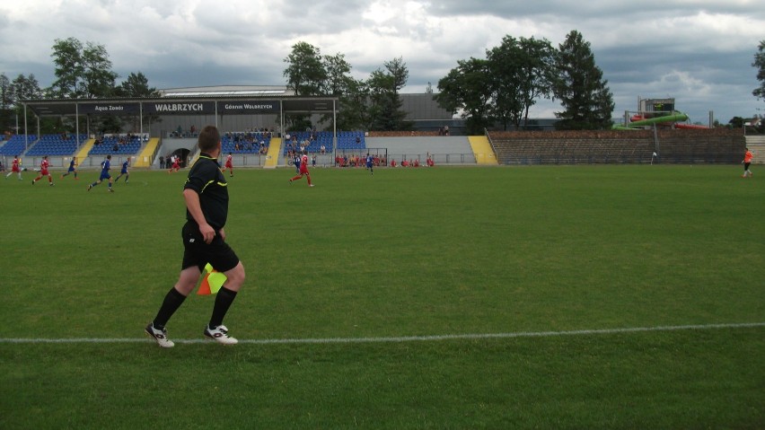 Piłkarze Górnika Wałbrzych przegrali 1:2 mecz kontrolny z Rakowem Częstochowa