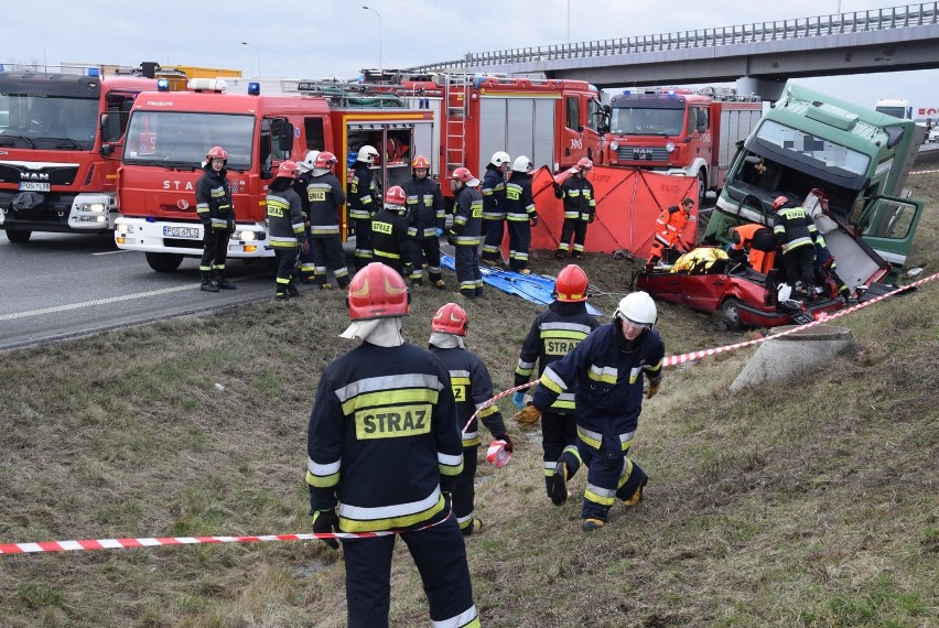 Śmiertelny wypadek na obwodnicy Nowych Skalmierzyc