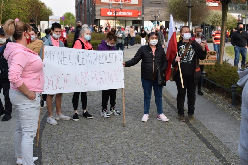 Protest na granicy w Gubinie. Pracownicy transgraniczni i...