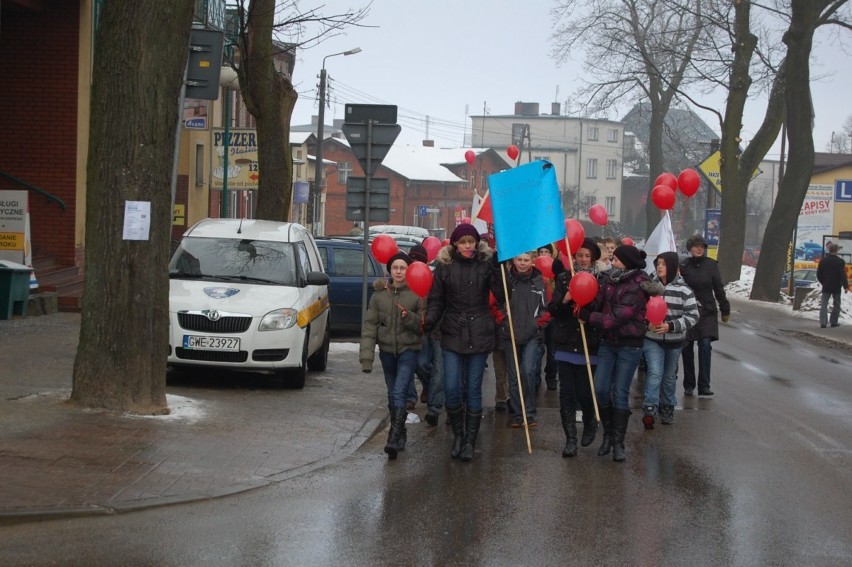 1600 balonów poleciało w powietrze