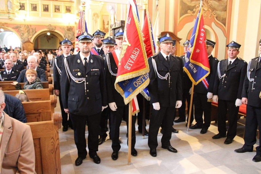 Msza za zmarłych i poległych strażaków odprawiona została w Sanktuarium pw. Św. Antoniego Padewskiego 23.10.2022
