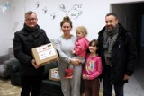 Pomoc dla ukraińskich rodzin: z kraju kwitnącej wiśni wprost do Jabłonnej i Krężnicy Jarej