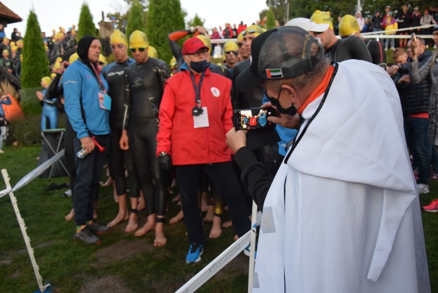 Castle Triathlon Malbork 2020. Mistrzostwa Polski w ironmanie. Tak rozpoczęły się zmagania na pełnym dystansie [ZDJĘCIA]