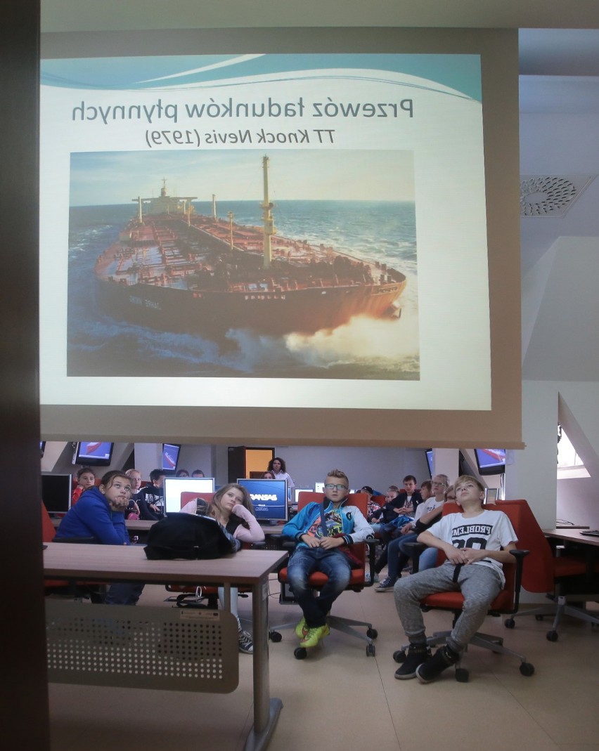 Rozpoczął się XV Festiwalu Nauki na Akademii Morskiej w Szczecinie [zdjęcia]