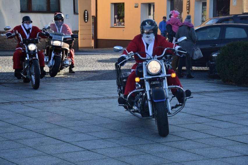 Gwiazdory na motocyklach i Przyjaciele na wągrowieckim Rynku [ZDJĘCIA] 