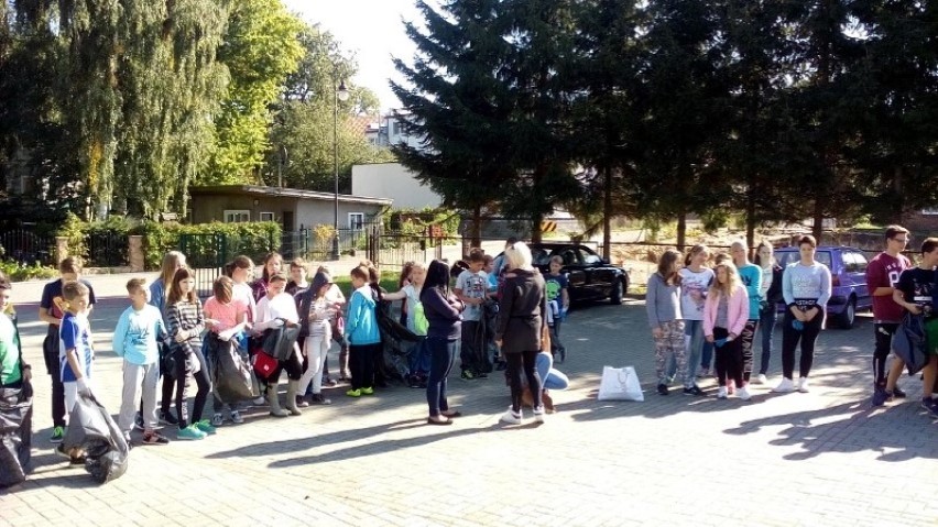 Krynica Morska. Sprzątanie Świata. Uczniowie pokazali klasę