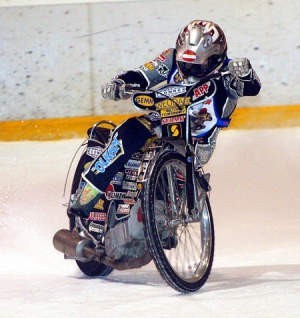 Sławomir Drabik nie miał sobie równych w ślizganiu się na motorze.