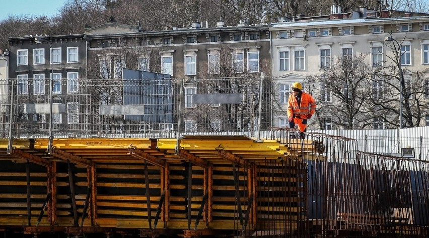 Budowa Wiaduktu Biskupia Górka potrwa do 2020 r.