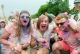 Holi Open Air Poznań. Kolorowe szaleństwo nad Wartą [zdjęcia]