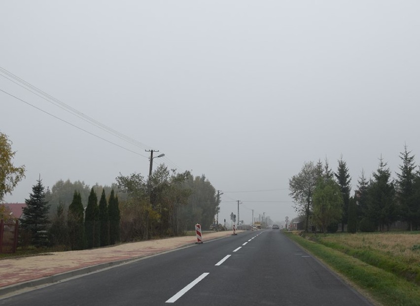 Budowa ścieżki rowerowej Wojsławice - Tymienice. Są utrudnienia [zdjęcia]