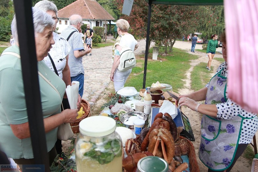 Festyn "Niedziela w skansenie" w Kłóbce, 12 września 2021.