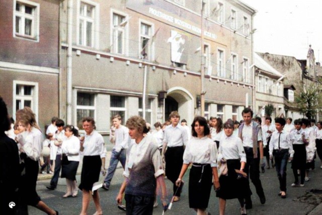 Za pomocą koloru ożywiliśmy czarno-białe fotografie Wolsztyna