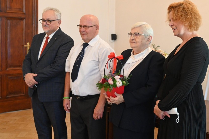 Kolejne pary świętowały małżeńskie jubileusze w Tarnowskich...
