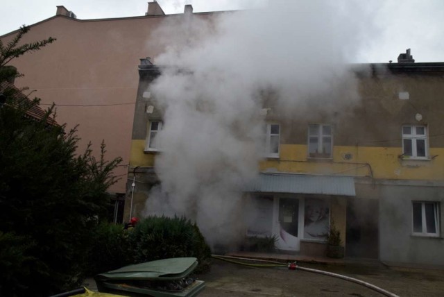 Pożar w centrum Gniezna. Do zdarzenia doszło na Zielonym Rynku