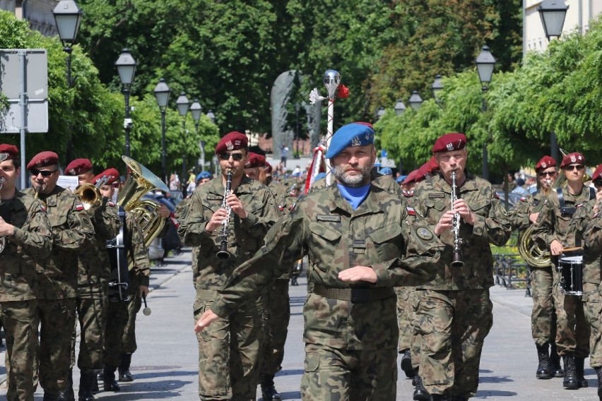 Żołnierze Narodowych Sił Rezerwowych przysięgali na Placu Wolności w Kielcach