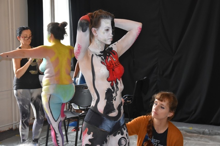 Warsztaty  Body Painting w legnickim Avatarze.