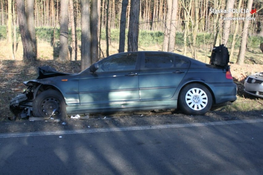 Poważne zderzenie samochodów w Kaletach. Przez kirowcę BMW było o włos od tragedii