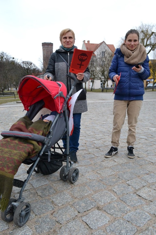 Czarny protest w Człuchowie 8.03.2017