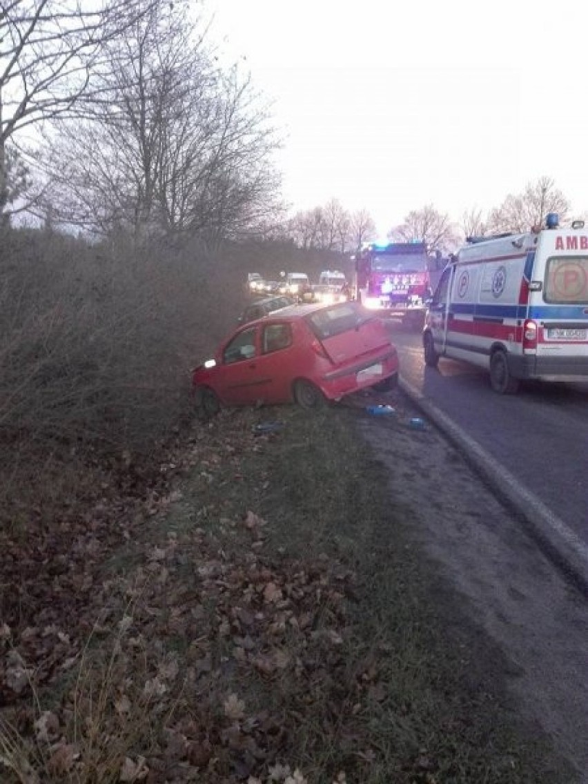 Wypadek koło Nowej Soli  [ZDJĘCIA]