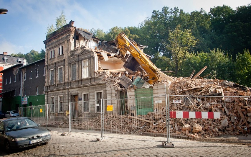 W ostatnich miesiącach z powierzchni Wałbrzycha zniknęło...