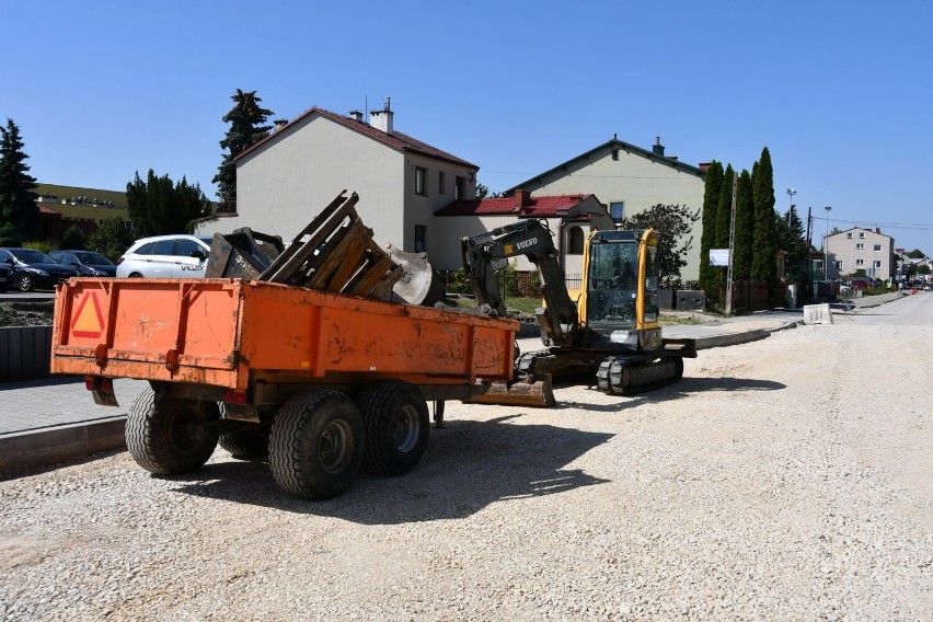 Remont na Batorego, Partyzantów i Grotta w Busku. Koniec prac coraz bliżej