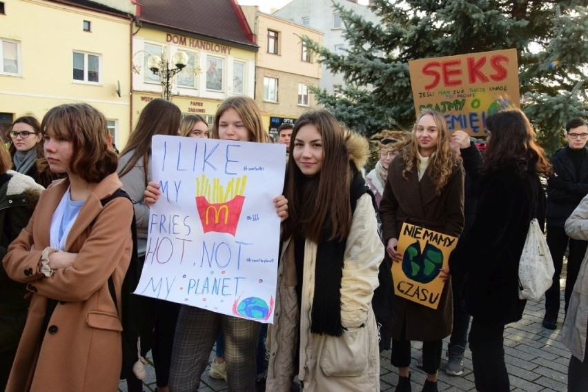 Młodzieżowy Strajk Klimatyczny na Rynku w Inowrocławiu [zdjęcia, wideo]
