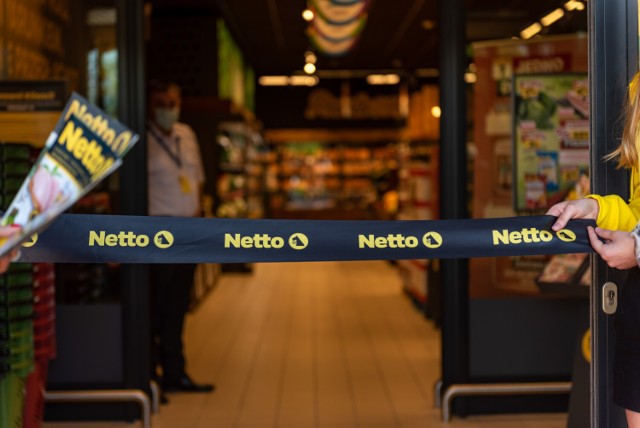 Przedstawiciele sieci zaznaczają, że wystrój sklepów Netto 3.0 inspirowany jest stylem skandynawskim, który charakteryzuje się funkcjonalnością, minimalizmem i nawiązaniem do natury