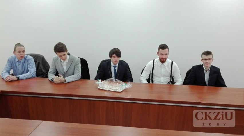 Uczniowie CKZiU uhonorowani stypendiami przez Nifco