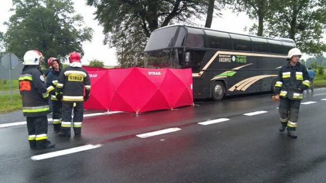 We wtorek wieczorem w wypadku samochodowym koło Przytocznej zginęły dwie kobiety. Jechały osobowym oplem, który uderzył w autobus.