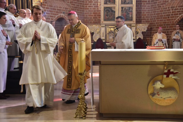 Triduum Paschalne zakończone Wielką Nocą to najważniejszy okres w całym roku liturgicznym.