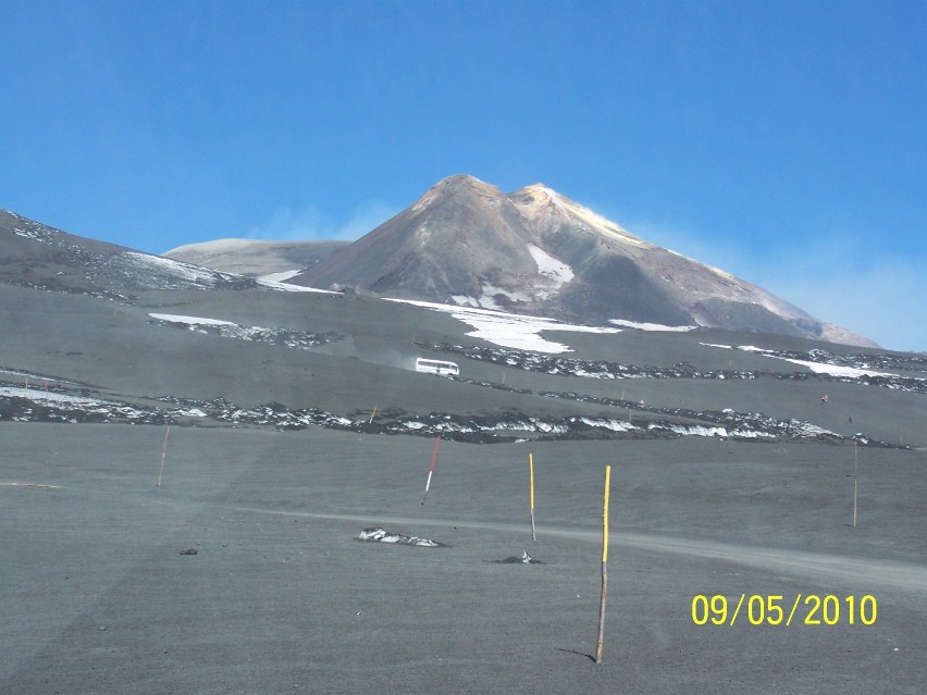Etna - obok Wezuwiusza najbardziej znany czynny wulkan Europy