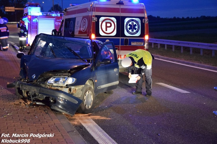 Wypadek na drodze między Krzepicami a Wieluniem ZDJĘCIA 