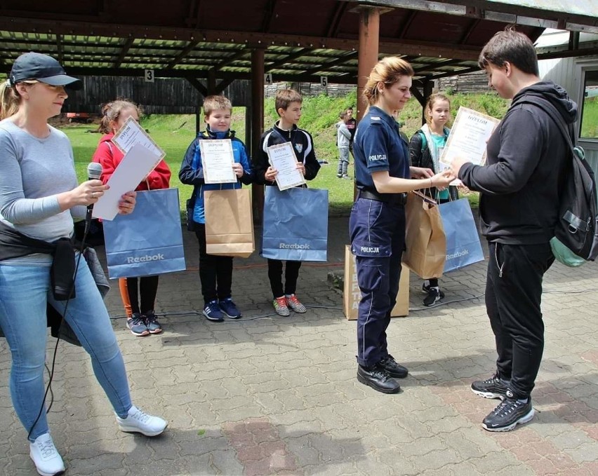 Wspólnie przeciw przemocy i uzależnieniom. Akcja w Białogardzie [ZDJĘCIA]