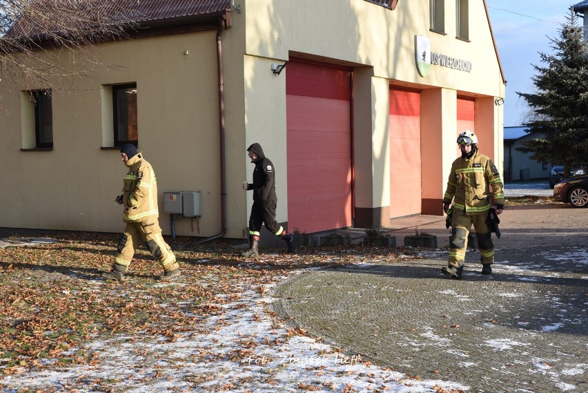 Strażackie szkolenie w siedzibie OSP Wierzchucino - 17 grudnia 2022 r.