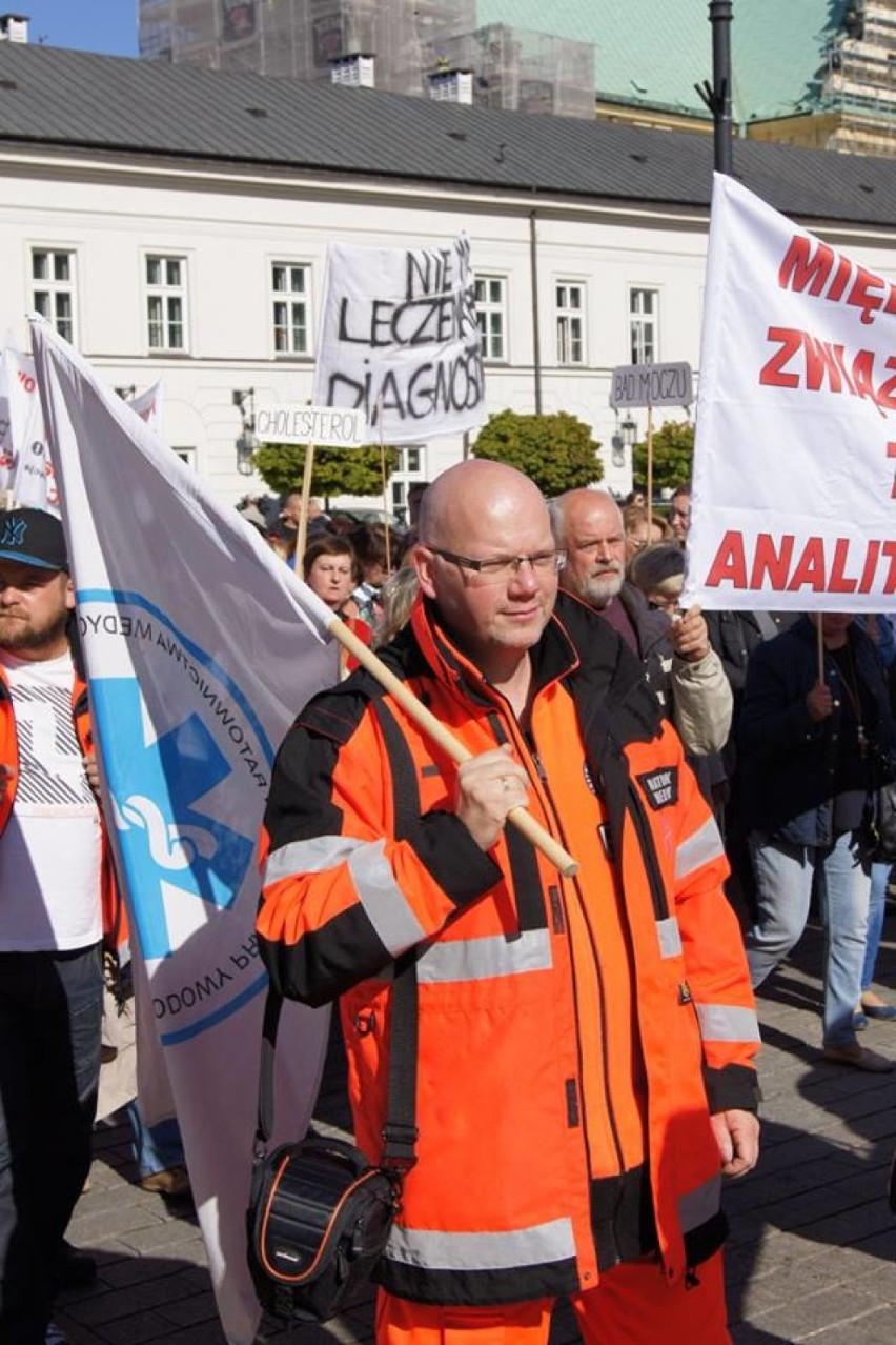 Protest pracowników ochrony zdrowia w Warszawie