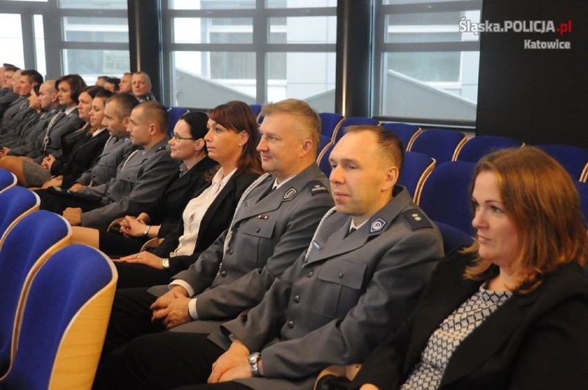 KWP w Katowicach: 113 odznaczonych za długoletnią służbę i zasługi dla policji [ZDJĘCIA]