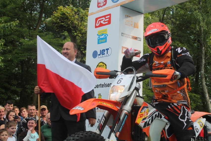 Start honorowy Baja Czarne 2015