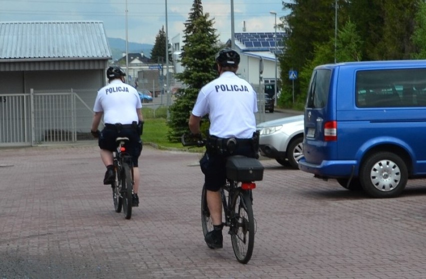 Nowy Sącz. W miasto ruszają policyjne patrole na rowerach. Będą szybkie i skuteczne