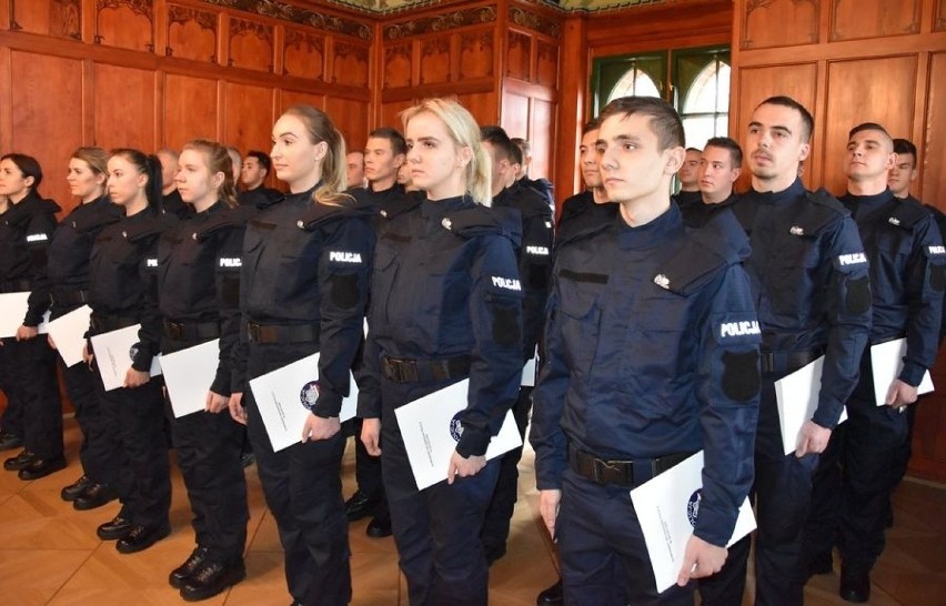 Nowi policjanci zasilą szeregi KPP w Kamieniu Pomorskim