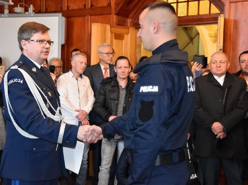 Nowi policjanci zasilą szeregi KPP w Kamieniu Pomorskim