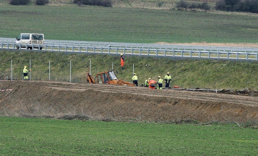 Trwa budowa drogi ekspresowej S3 pod Legnicą [ZDJĘCIA]