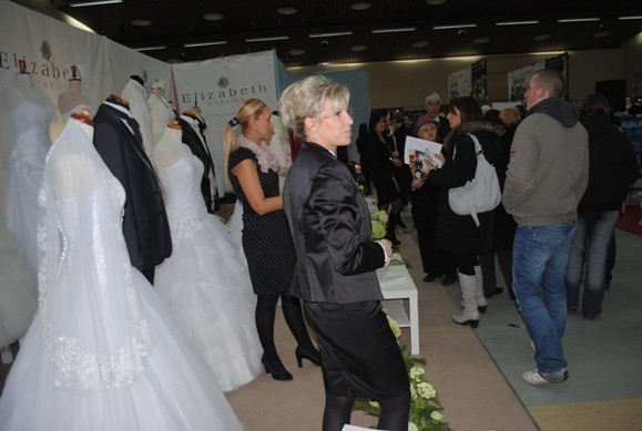 Pierwsze targi ślubne w Koninie odwiedziło kilka tysięcy osób. Film i zdjęcia