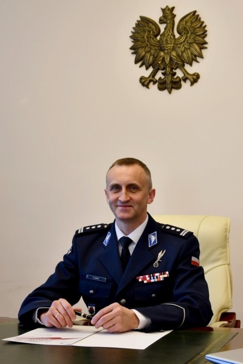 KOMENDANT WOJEWÓDZKI  POLICJI W BIAŁYMSTOKU
inspektor Robert...