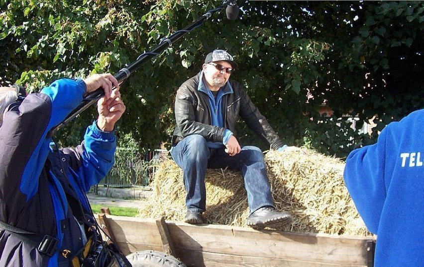 Wojciech Adamczyk, reżyser "Rancza" na planie zdjęciowym