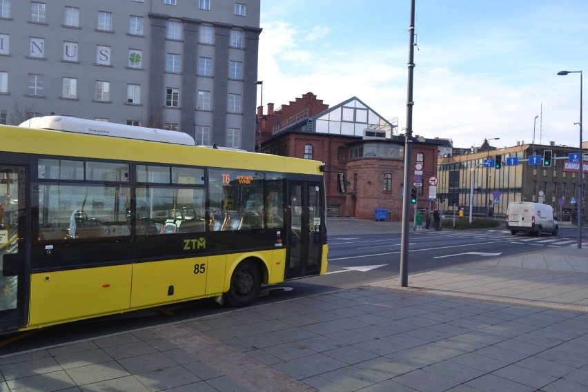 Sprawdziliśmy jak funkcjonuje komunikacja zastępcza. Trwa remont linii tramwajowej Chorzów-Katowice