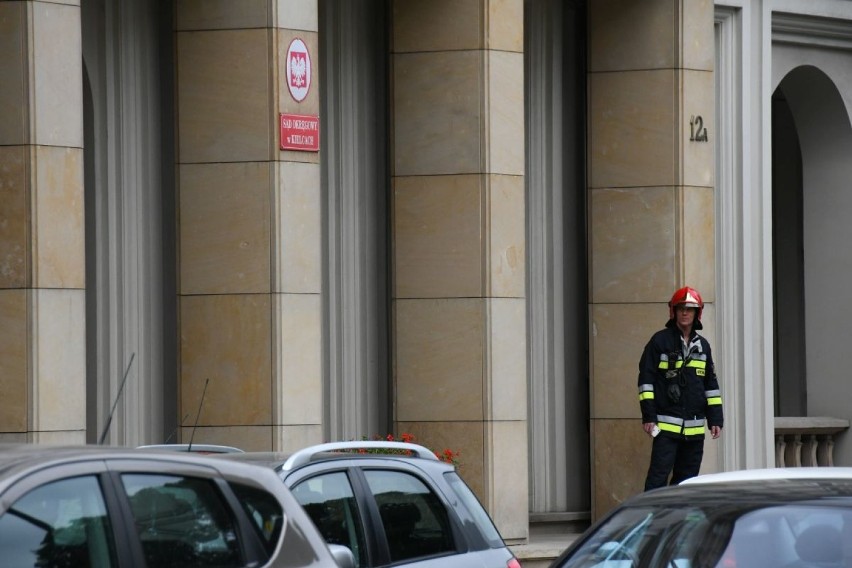 Alarm bombowy w Sądzie Okręgowym w Kielcach! Służby w akcji  